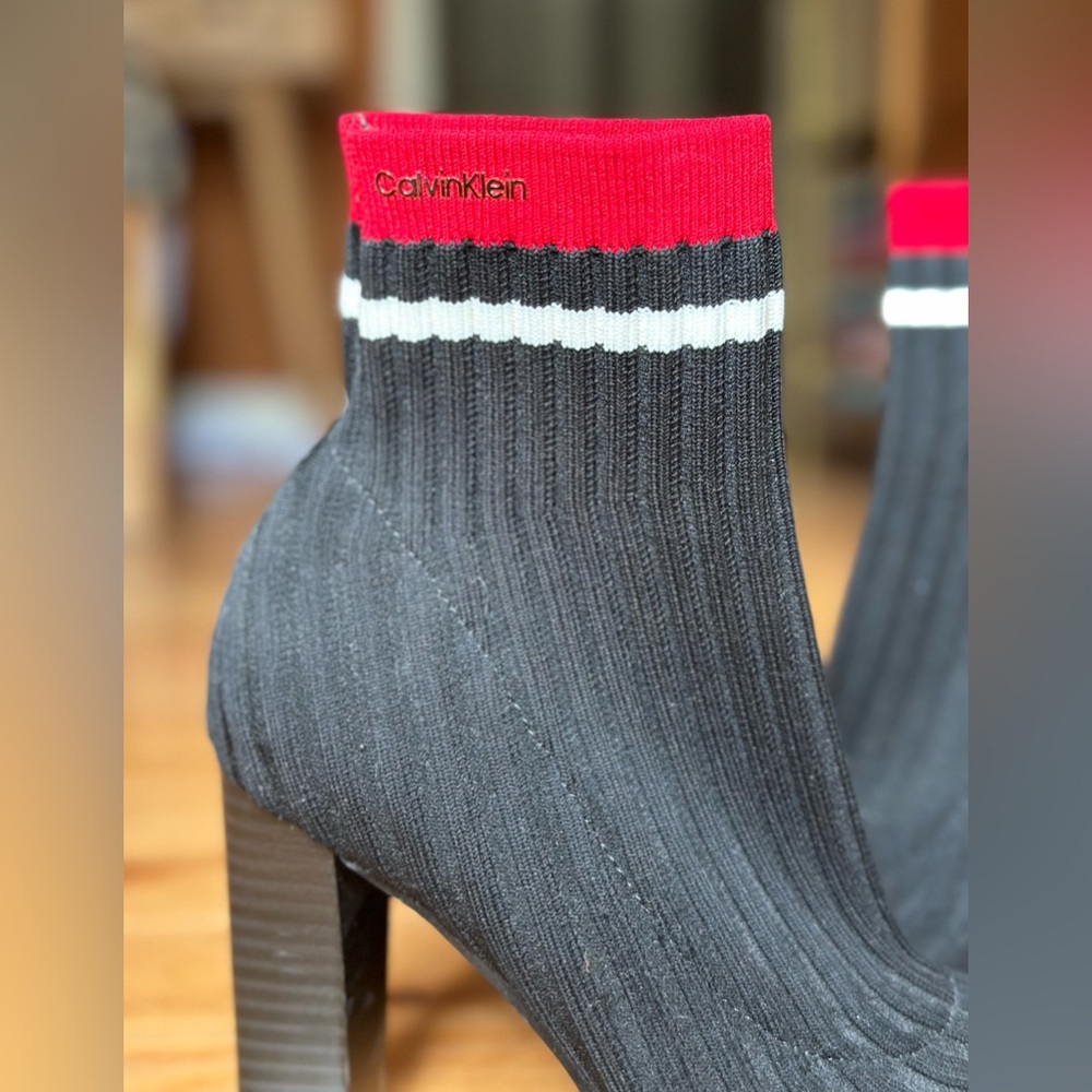 Calvin Klein knitted black booties